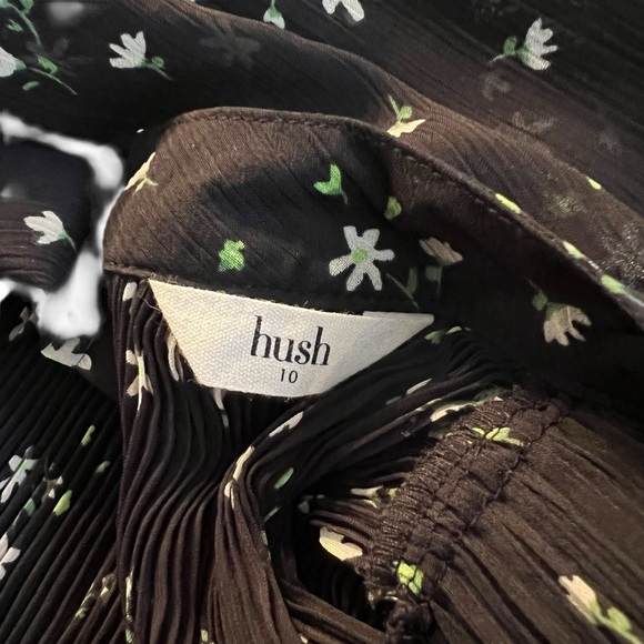 Hush long sleeve black floral crinkle dress - Picture 3 of 8